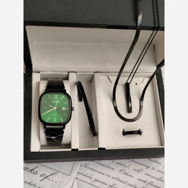 ست ساعت مردانه کاسیو casio اولدمانی مشکی صفحه سبز با دستبند بنگل و گردنبند و حلقه