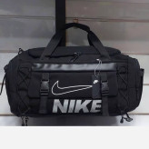 ساک ورزشی NIKE.سه حالته جهت سهولت استفاده برای افراد
