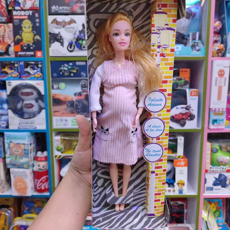عروسک باربی حامله با امکان جدا شدن بچه