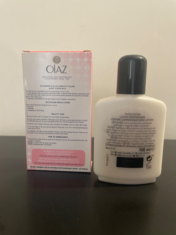 لوسیون آبرسان پوست حساس اولاز Olaz Beauty Fluid