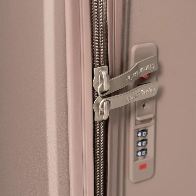 چمدان سینینت کارینا مدل C40374-M سایز متوسط ارتفاع 65 سانتی متر