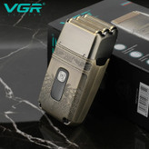 ماشین اصلاح موی صورت وی جی ار مدل V-335 با موتور 4500 دور در دقیقه، 3 تیغه فویلی، باتری 700 میلیآمپر ساعت، نمایشگر شارژ، طراحی ارگونومیک و مقاوم در برابر آب با قابلیت استفاده زیر دوش و شارژ USB