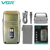 ماشین اصلاح موی صورت وی جی ار مدل V-335 با موتور 4500 دور در دقیقه، 3 تیغه فویلی، باتری 700 میلیآمپر ساعت، نمایشگر شارژ، طراحی ارگونومیک و مقاوم در برابر آب با قابلیت استفاده زیر دوش و شارژ USB