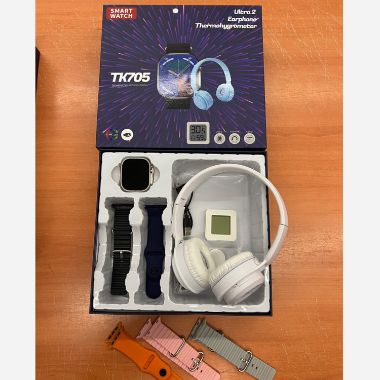 ساعت هوشمند TK705 با 5بند اضافه