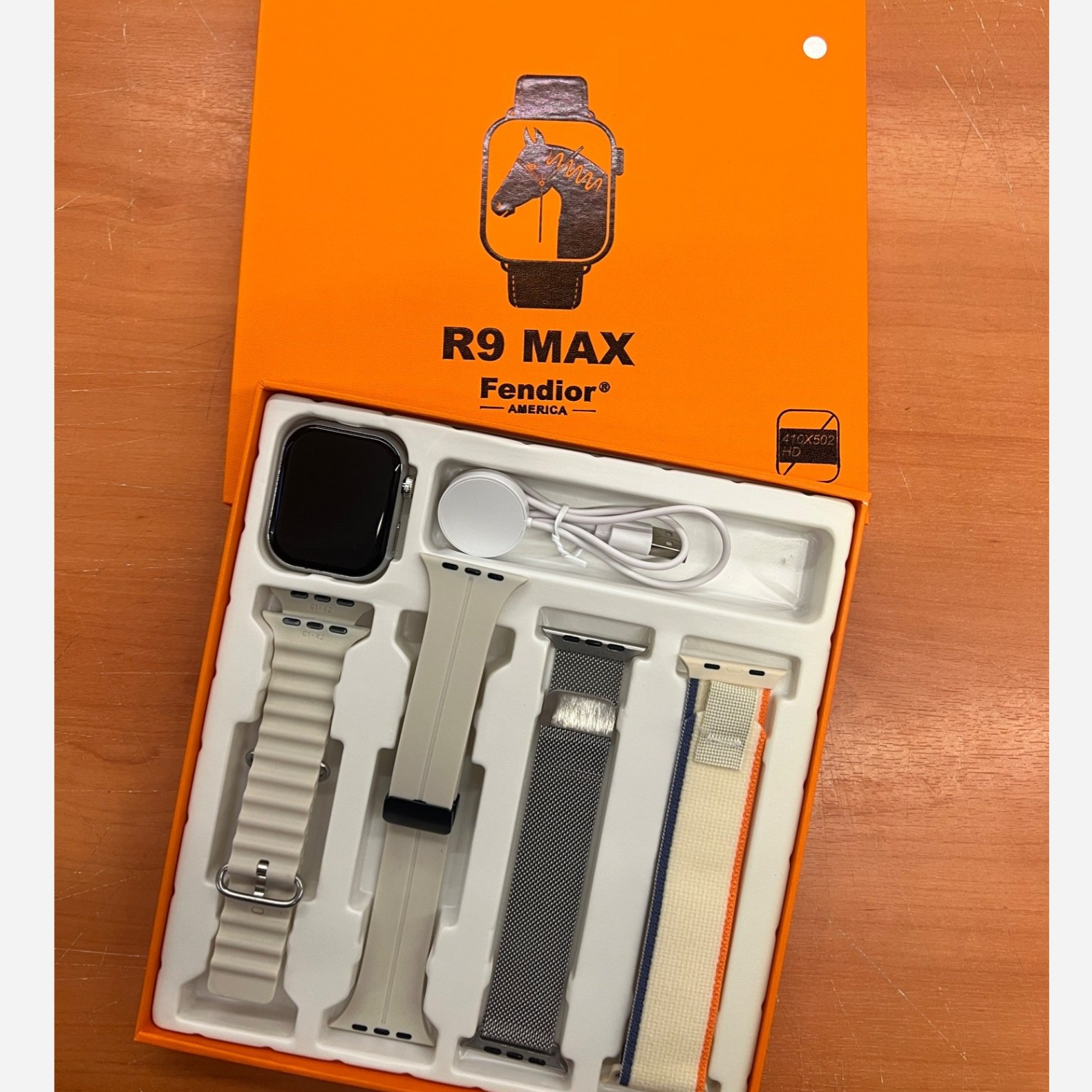ساعت هوشمند R9 max (با بند حصیری)