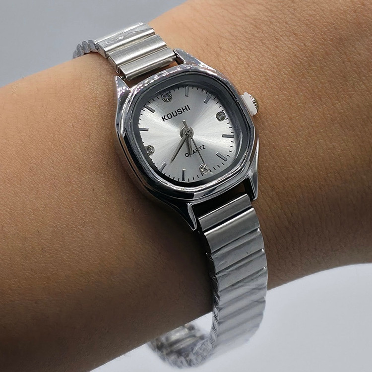 ساعت زنانه بند کرکره ای Koushi رنگ ثابت مدل 6630