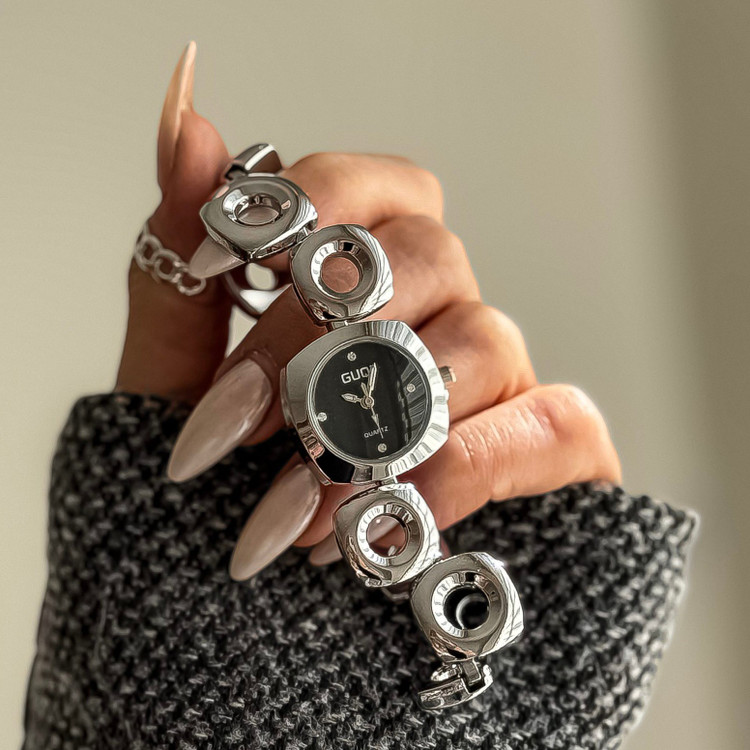 ساعت زنانه GUQI بند دایره ای رنگ ثابت