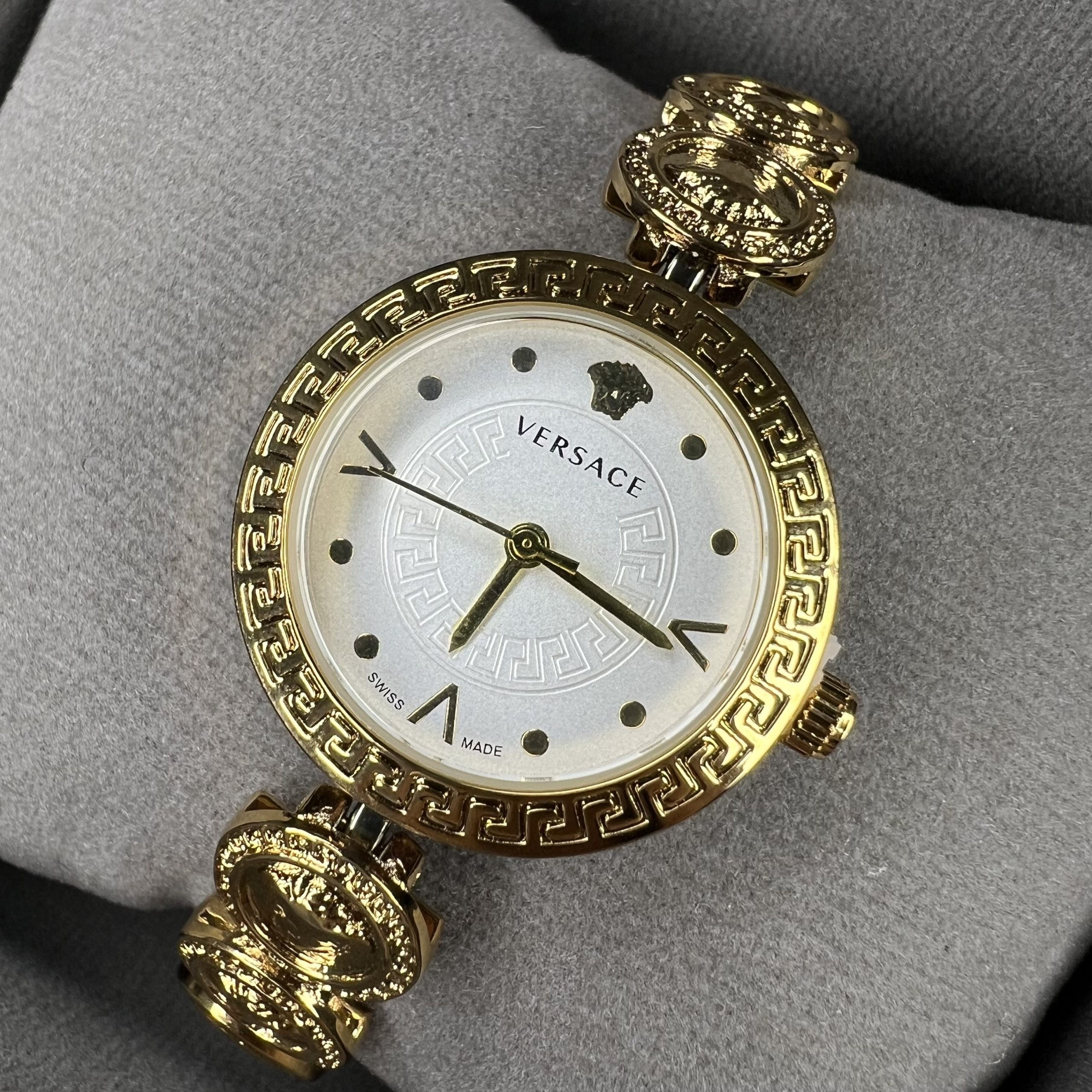 ساعت مچی زنانه ورساچه Versace ضد آب