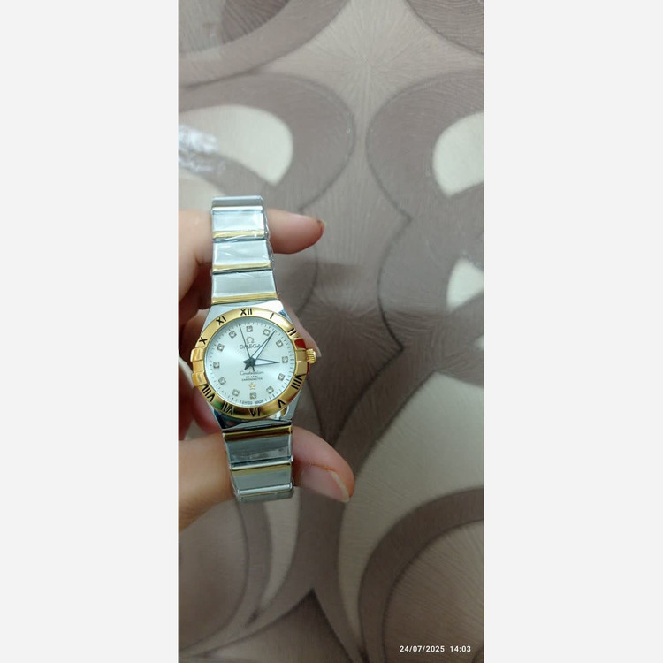 ساعت مچی زنانه برند امگا به قیمت پخش