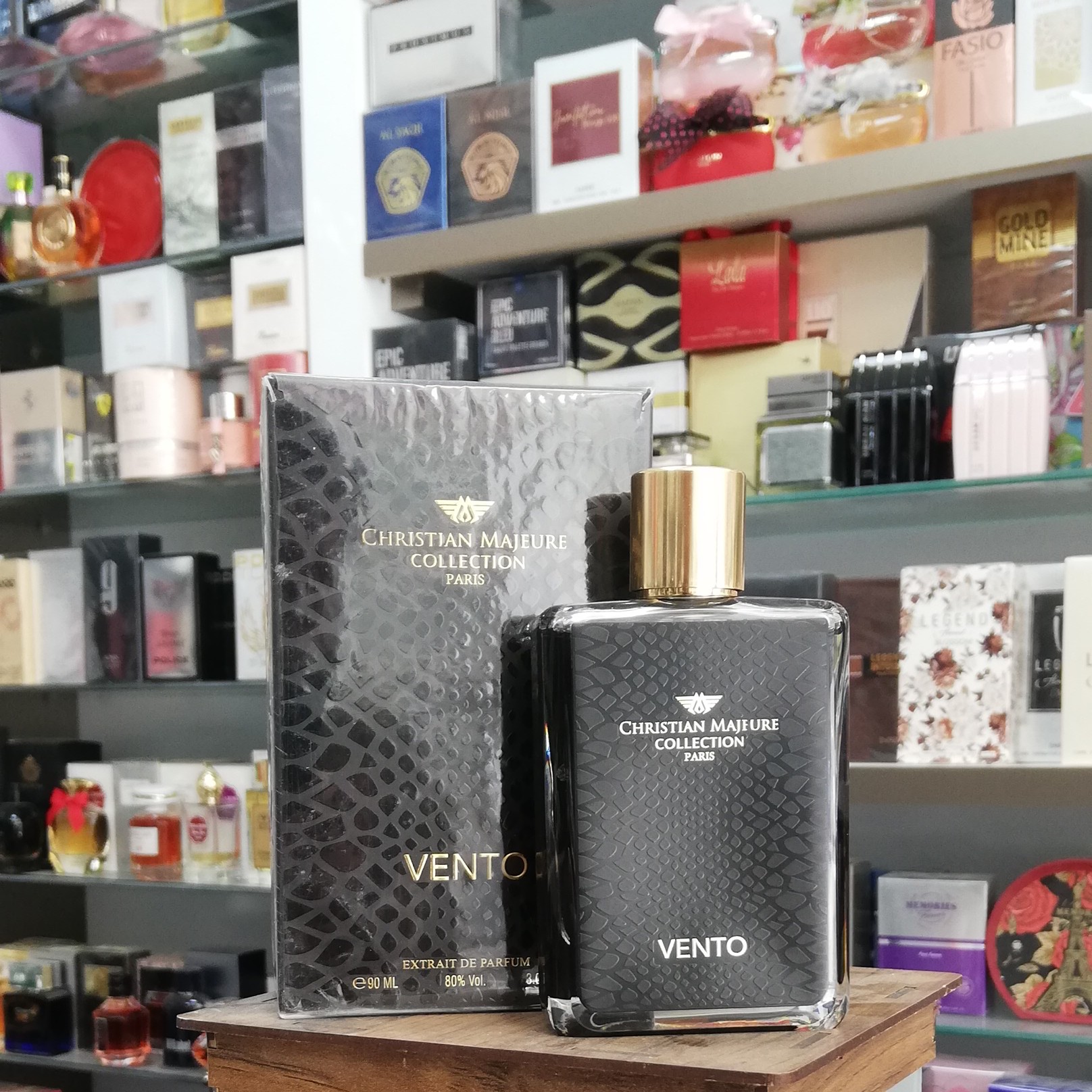 عطر کریستین ماژور ونتو ( Christian Majeure Vento )