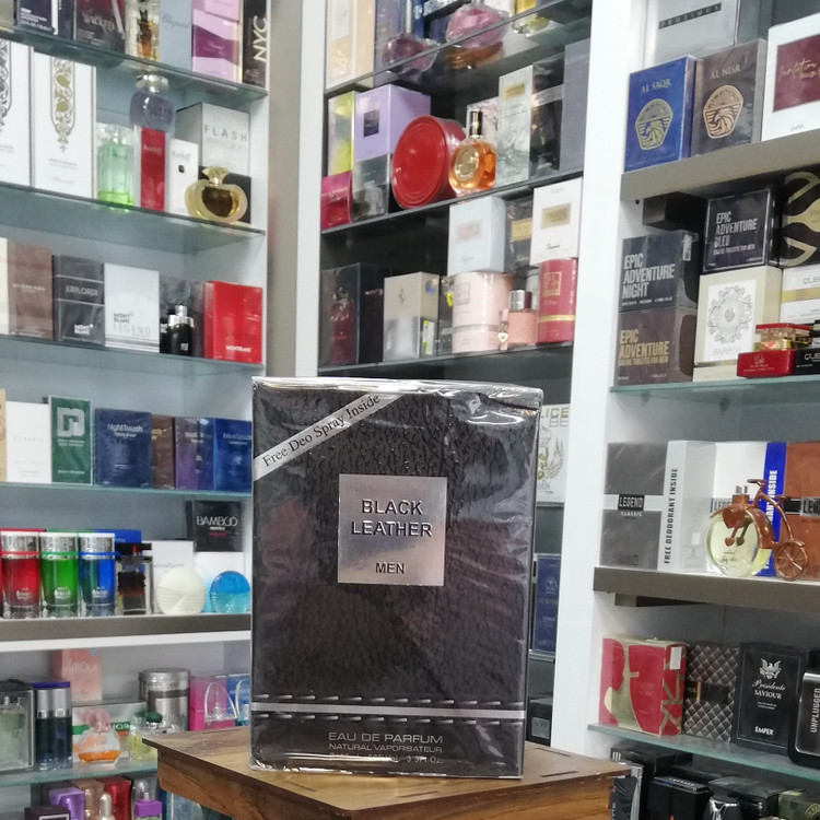 عطر ادکلن فراگرنس ورد بلک لدر با اسپری Fragrance World Black Leather
