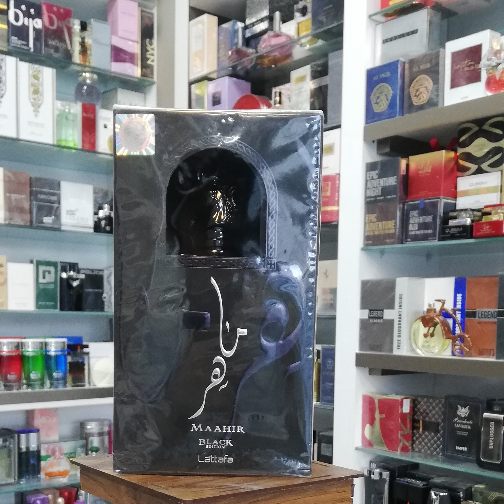 ادکلن لطافه مدل ماهر مردانه  بلک MAAHIR BLACK EDITION