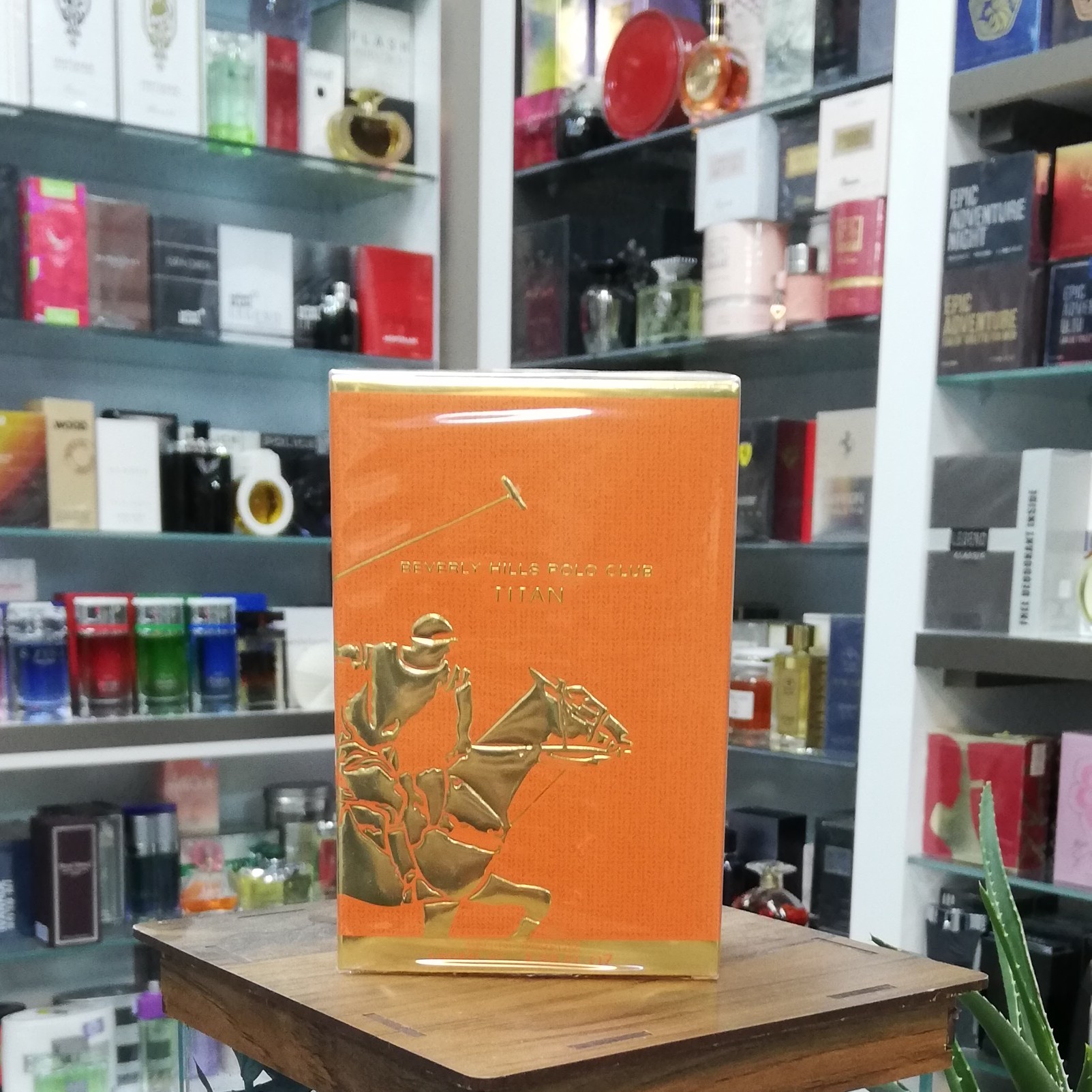 ادو پرفیوم مردانه ی بورلی هیلز پولو کلاب مدل تیتان Titan حجم 100 میلی لیتر