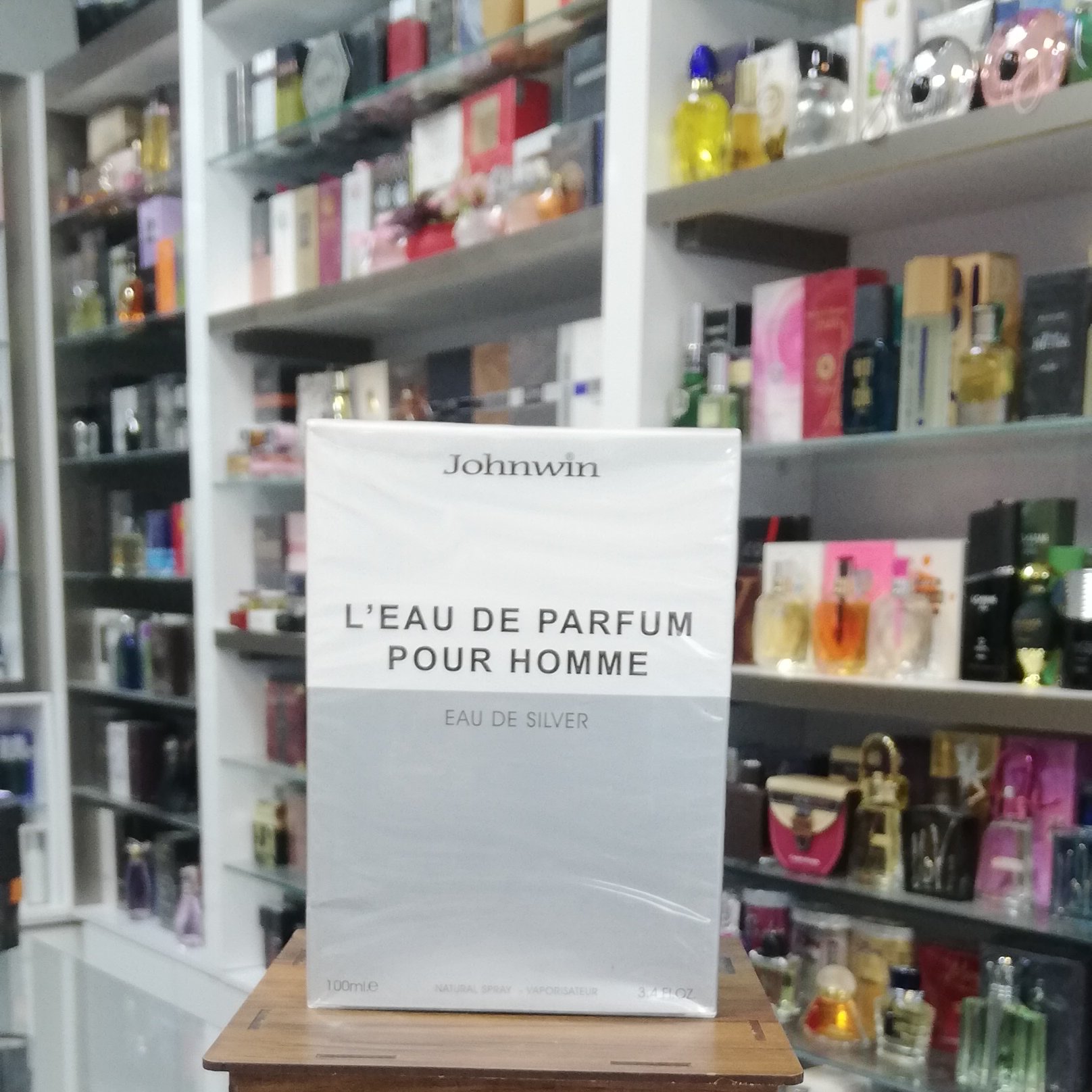 ادو پرفیوم جانوین L Eau De Parfume Pour Homme SilverJohnwin L Eau De Parfume Pour Homme Silver Eau de Parfum