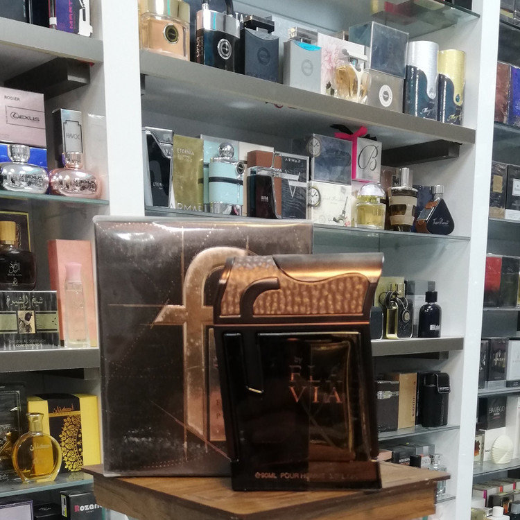 عطر و ادکلن مردانه اف بای فلاویا براون برند فلاویا ( FLAVIA - F BY FLAVIA BROWN )