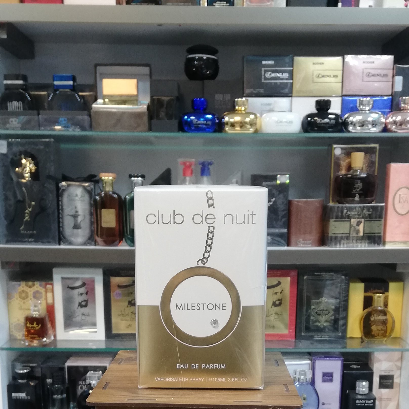 ARMAF - Club de Nuit Milestone  عطر ادکلن آرماف کلاب د نویت میلستون زنانه