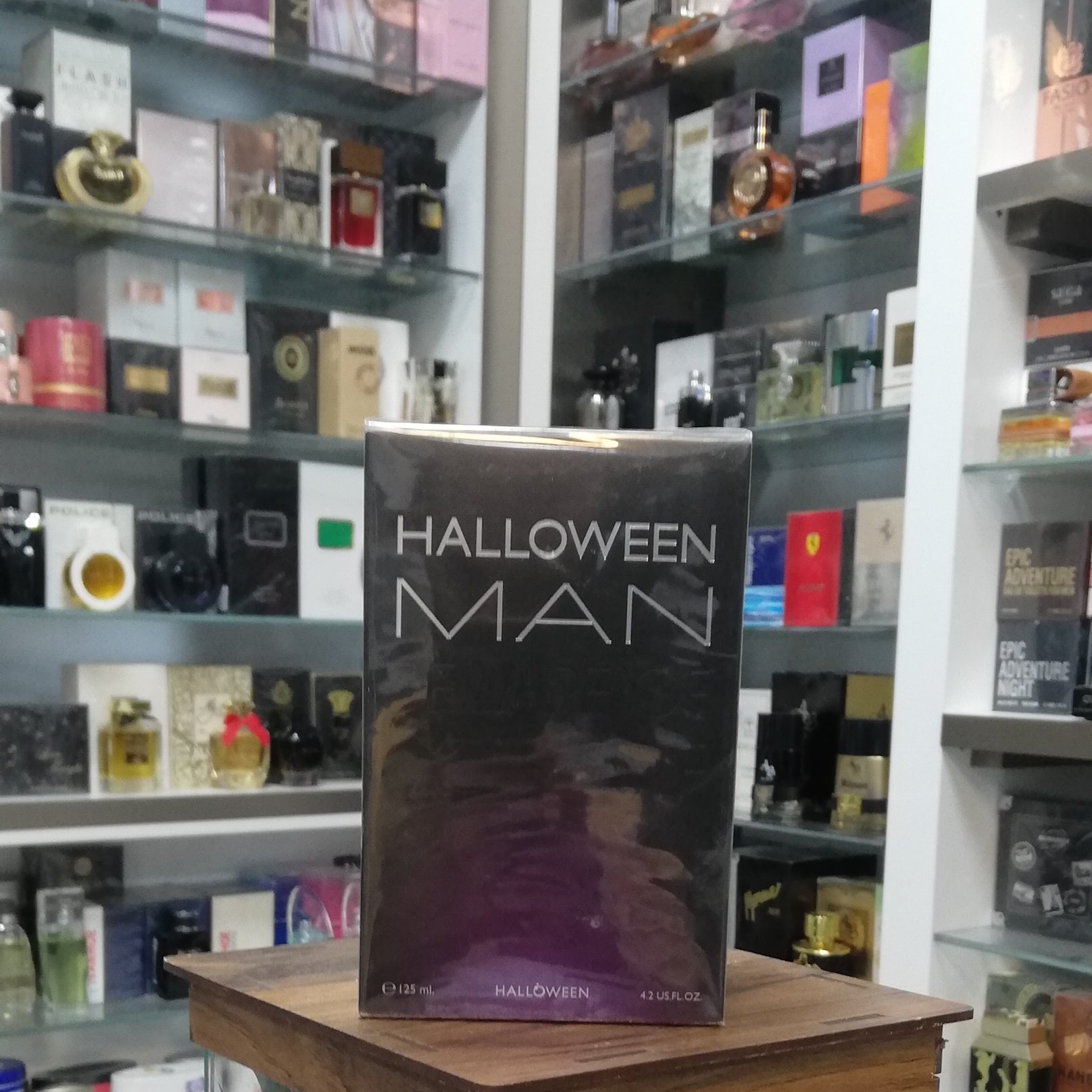 ادکلن هالووین من ادو تویلت  HALLOWEEN MAN EDT