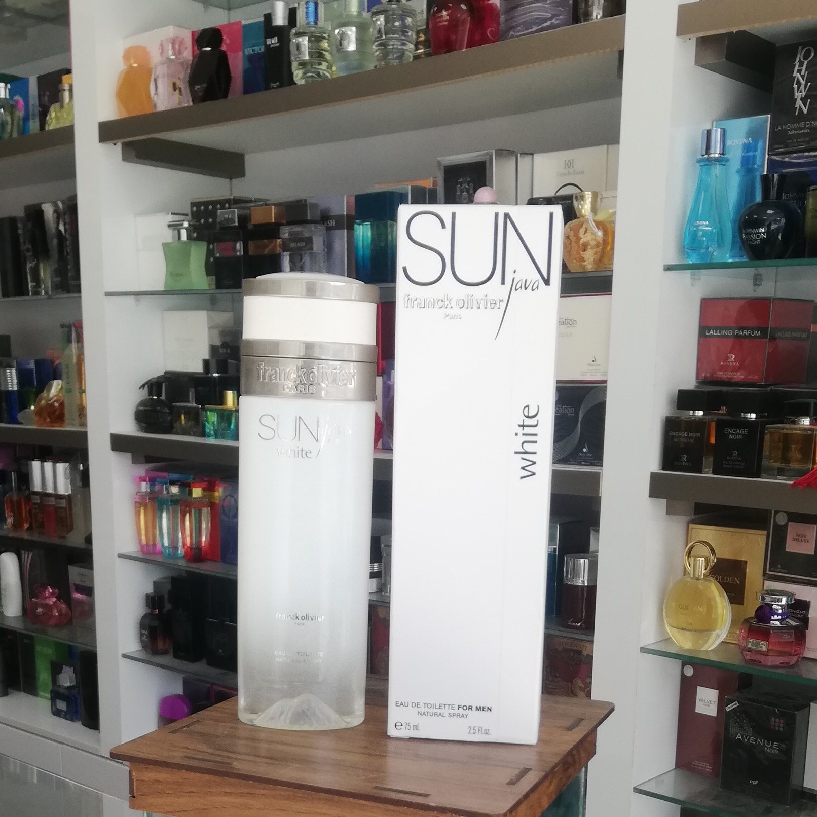 عطر و ادکلن زنانه فرانک الیور سان جاوا وایت (سفید) ادو تویلت Franck Olivier Sun Java White EDT For Women