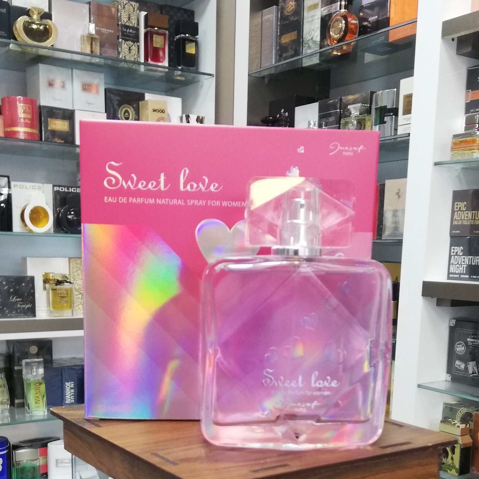 ادکلن ژک ساف مدل سوئیت لاو