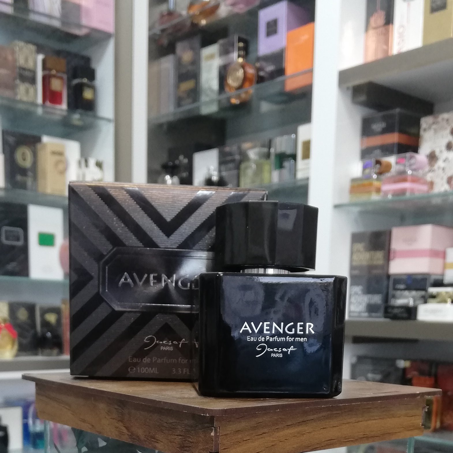 ادو پرفیوم ژک ساف مدل اونجر Avenger  Jacsaf Avenger Eau de Parfum