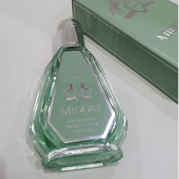 ادکلن مارلی گرینلی(میدوری) ،50میل فرگرانس، خنک و تلخ مرکباتی دریایی کمی شیرین