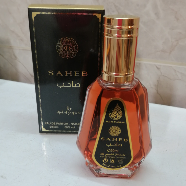 ادکلن صاحب 50میل ،ارض الزعفران،گرم و تلخ ادویه ای چوبی