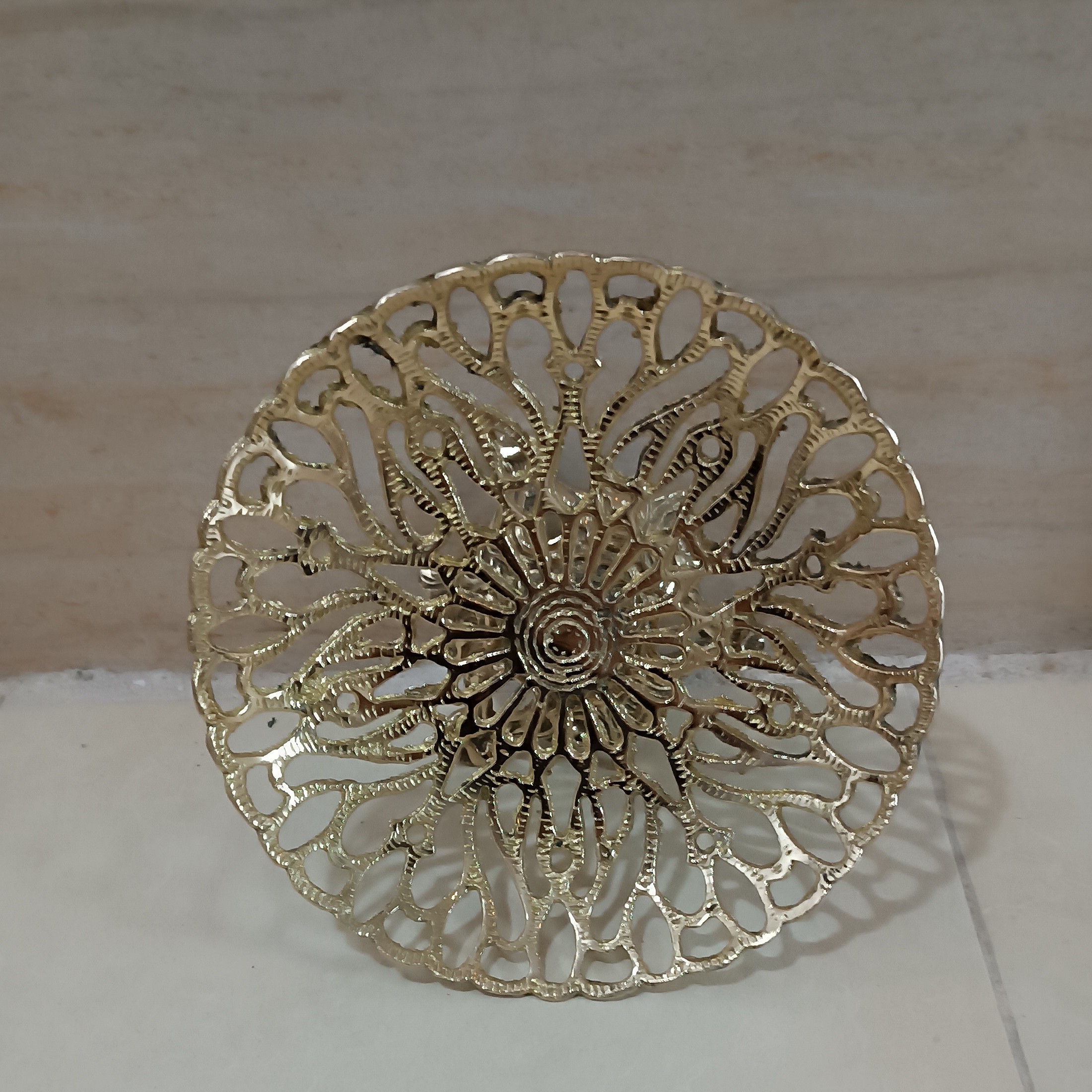 میوه خوری و شیرینی خوری برنجی کد 809