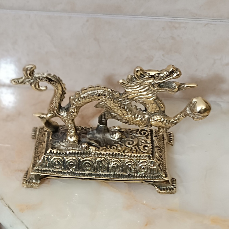 مجسمه برنجی و تزیینی اژدها نماد سال 403 کد 506