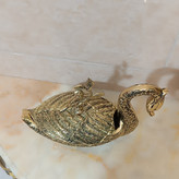 شکلات خوری برنجی و آجیل برنجی طرح قو درب دار کد 345