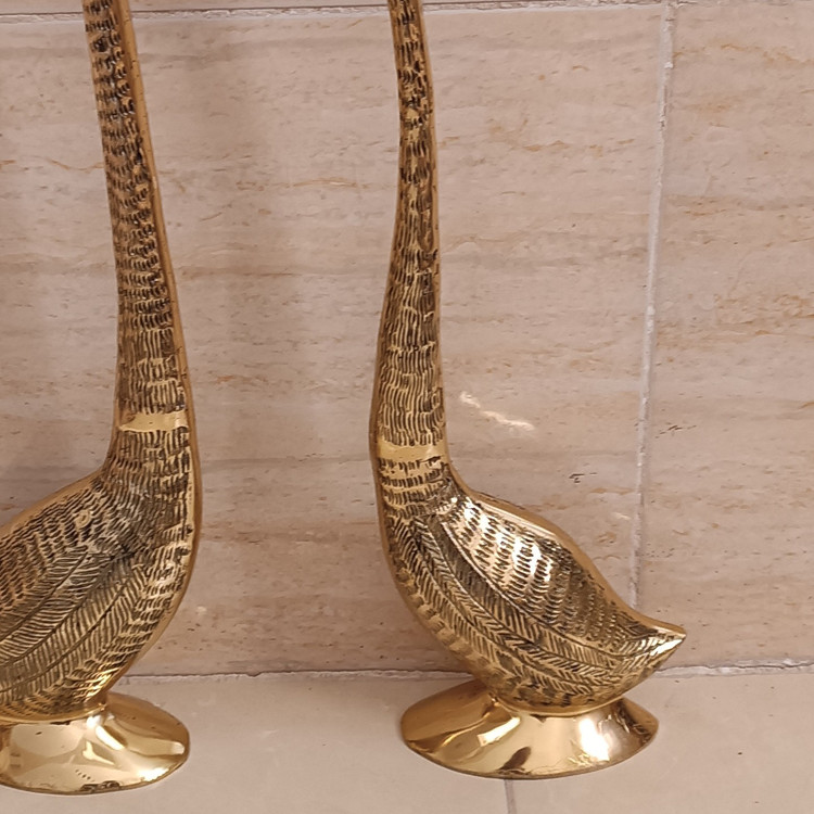 مجسمه برنجی و تزیینی و دکوری حیوانات طرح قو عاشق کد 335(قوی عاشق برنز) ارسال رایگان