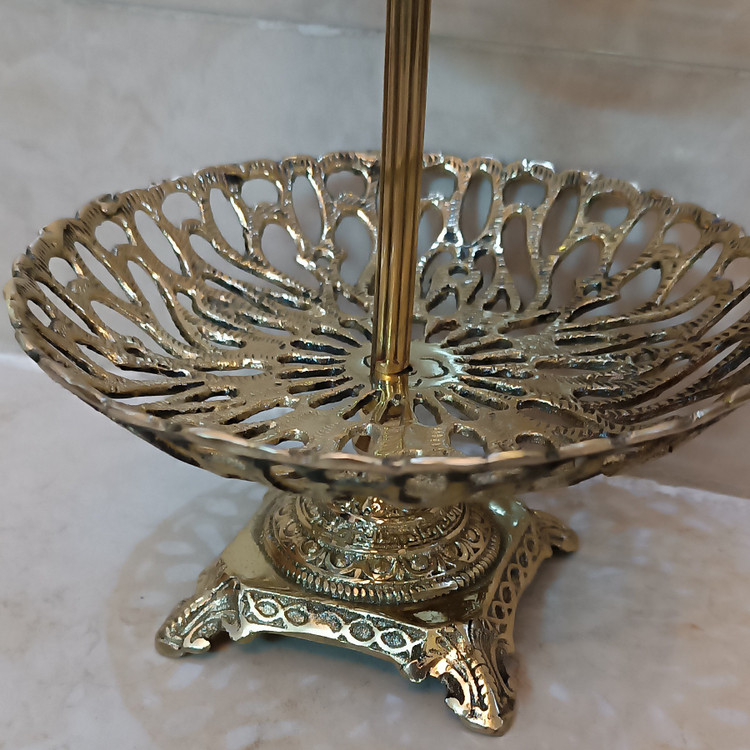 شیرینی خوری برنجی دوطبقه کد 281 ارسال رایگان (شیرینی خوری دوطبقه برنز)