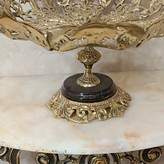 میوه خوری برنجی توری پایه سنگی کد 241(میوه خوری برنزی)