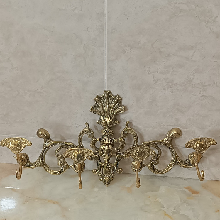 رخت آویز چهار قلاب (جالباسی برنزی)کد 227