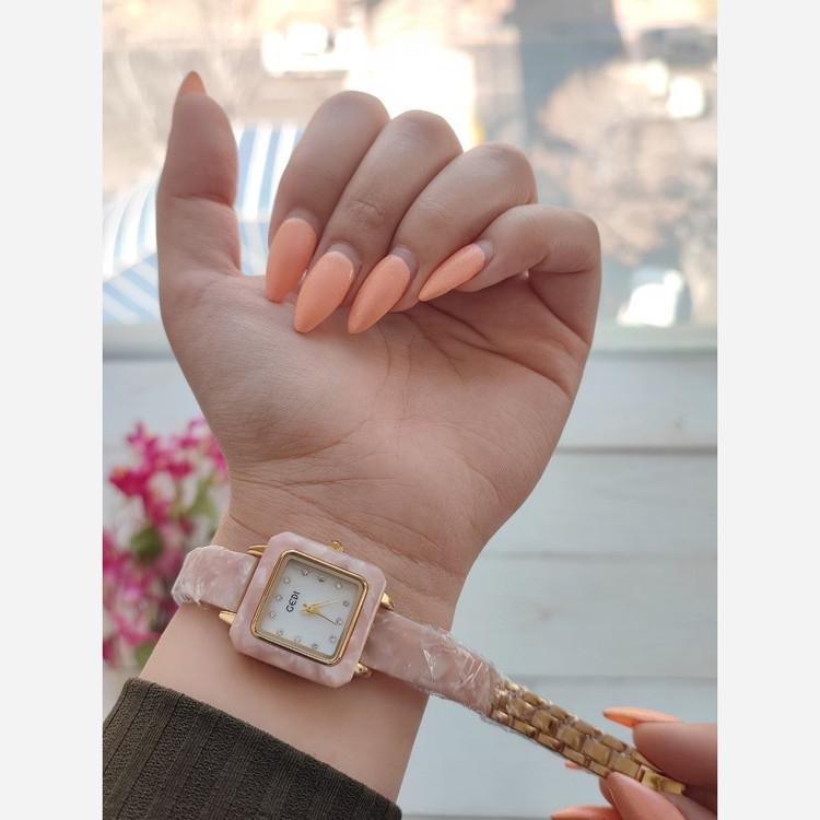ساعت زنانه طرح رزینی سنگی صورتی+جعبه هدیه