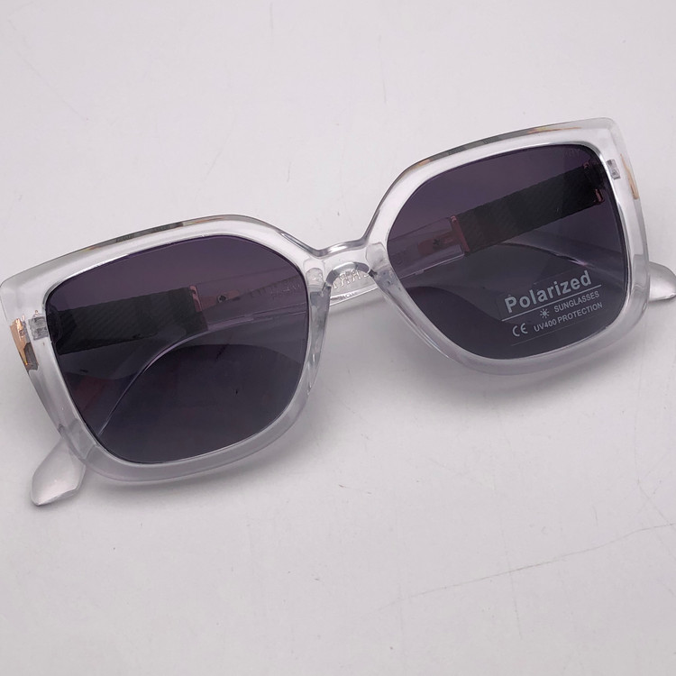 عینک زنانه از BURBERRY