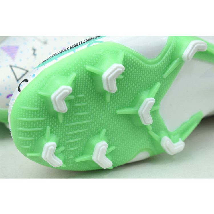 کفش فوتبال مدل استوک دار کد C-8529