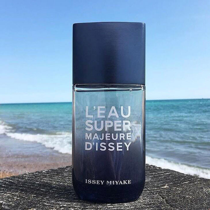 ادو تویلت مردانه ایسی میاک مدل L Eau Super Majeure d Issey حجم 100 میلی لیتر