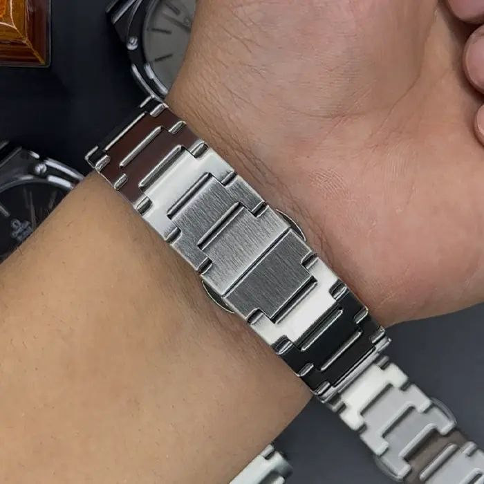 ساعت مچی عقربهای کوارتز مردانه مدل دو تقویمه کلاسیک کد 002