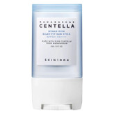 استیک ضد آفتاب بیرنگ سانتلا، SPF 50، مدل skin1004، مناسب انواع پوست با حجم 20 میلیلیتر، محافظتکننده در برابر اشعههای UVA و UVB، ضد حساسیت و مرطوبکننده، PA++++، روشنکننده، دارای فرمولاسیون عصاره مغذی و هیالورونیک اسید، با ماندگاری 3 ساعته