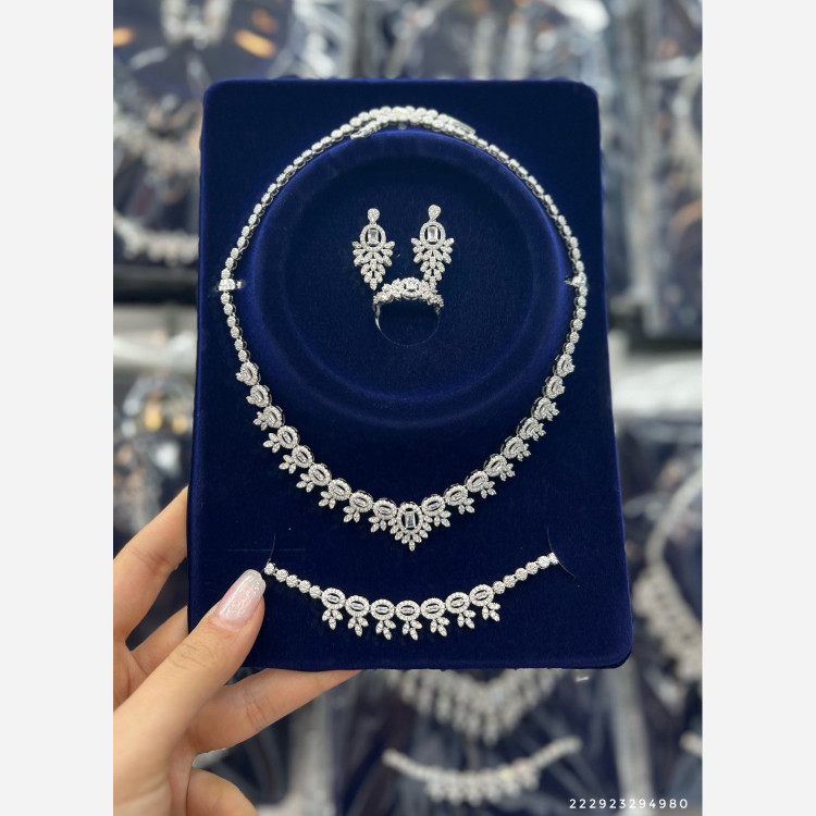 سرویس جواهری مناسب عروس