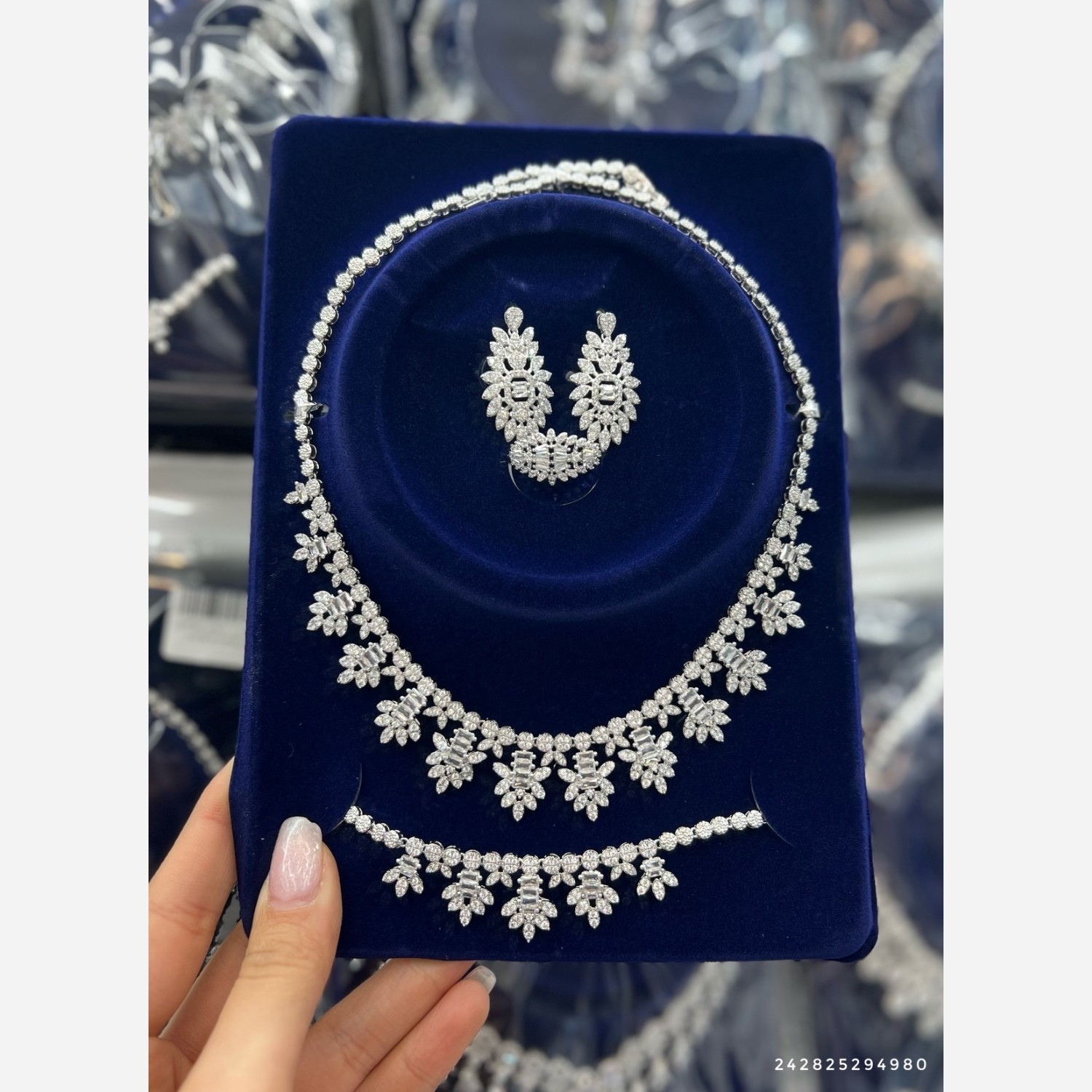 سرویس عروس جواهری