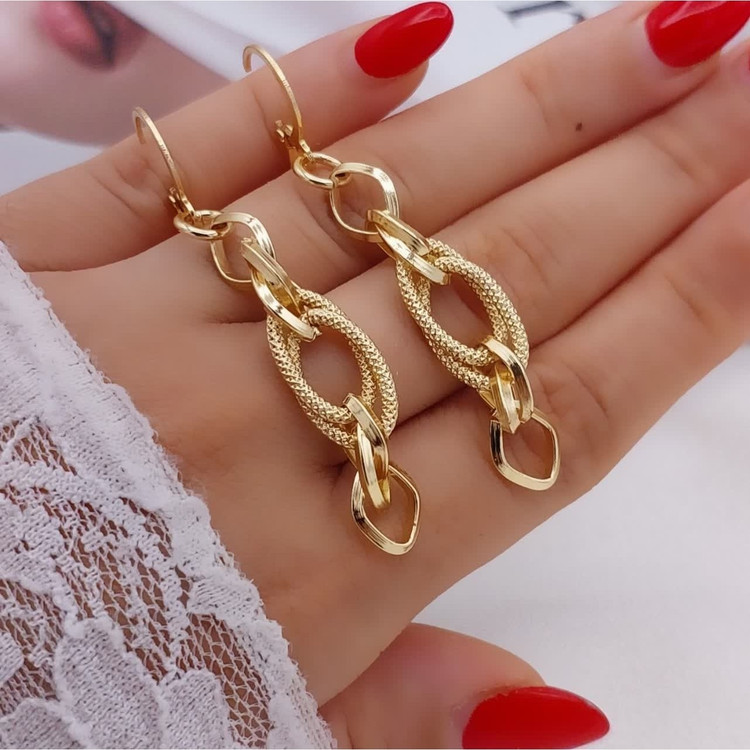 گوشواره طرح طلا مارک شین در مدل های مختلف