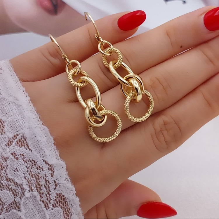 گوشواره طرح طلا مارک شین در مدل های مختلف