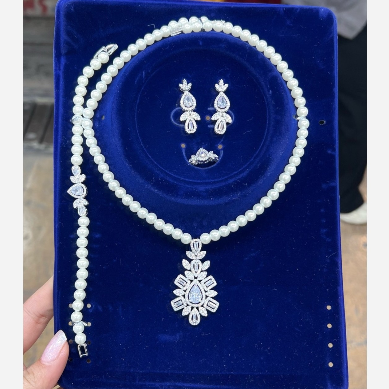 سرویس مروارید طرح جواهرات