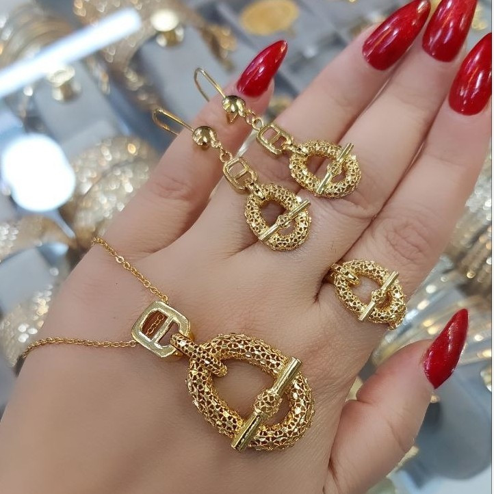 سرویس هرمس تمام طلایی