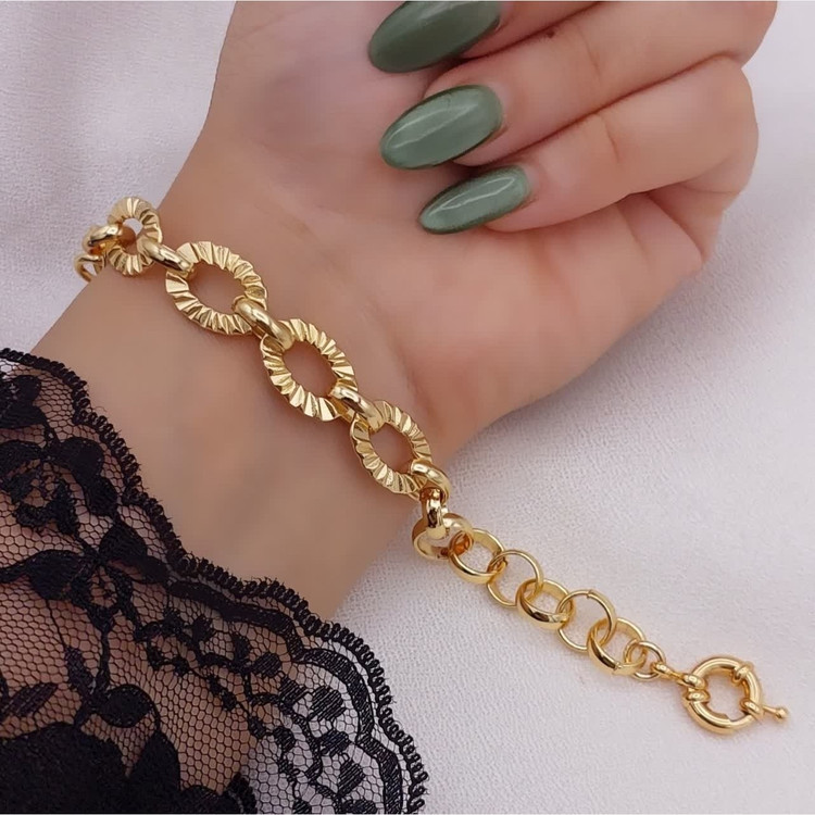 دستبند زنانه در مدلهای مختلف با قفل عصایی