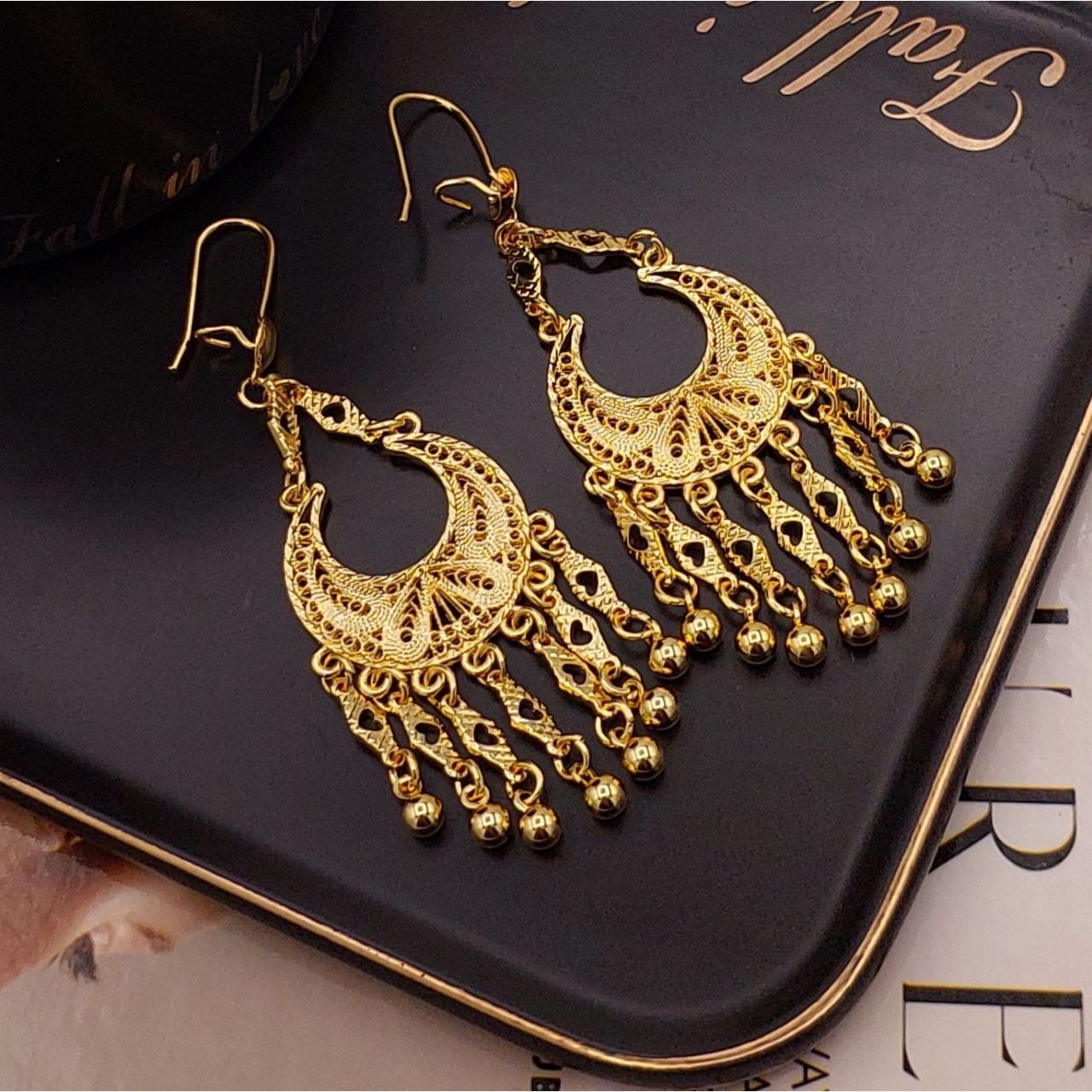 گوشواره آویز دار گوی