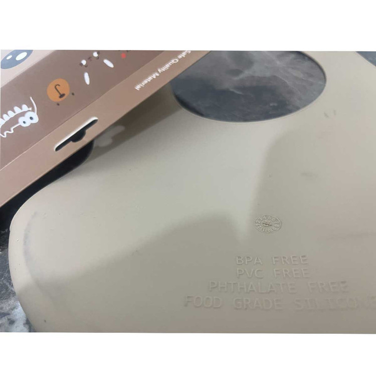 پیش بند نوزادی مدل SILICONE BIB