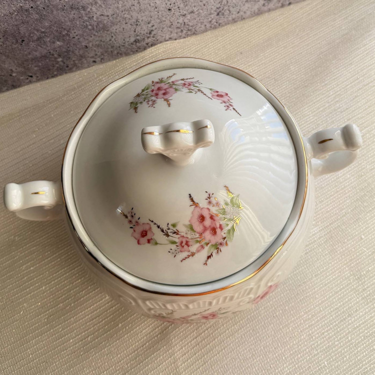 سوپ خوری آکبند گل عروس