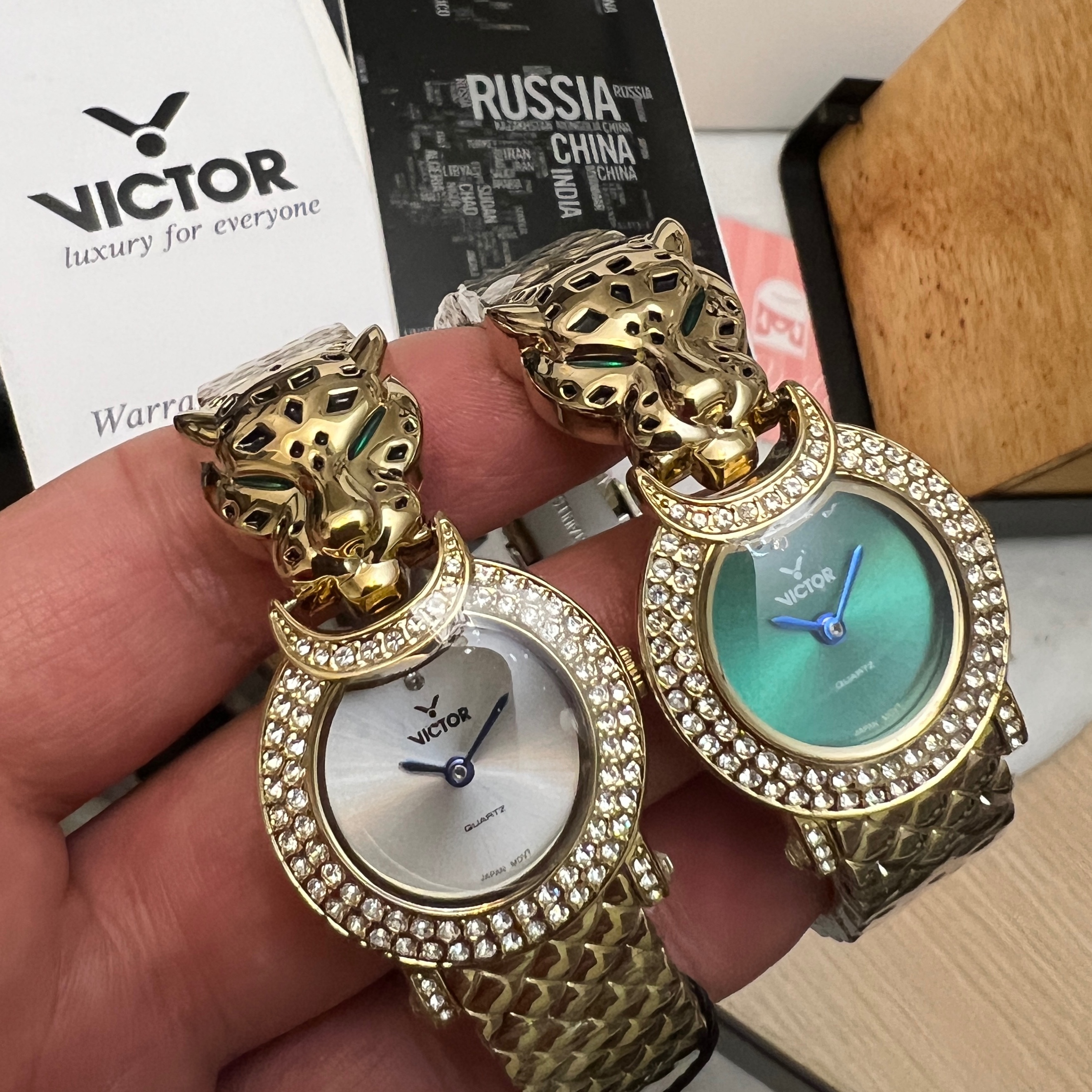 ساعت اورجینال سوپرلوکس برند ویکتور طرح پنتر لئوپار کارتیر PANTHERE DE CARTIER